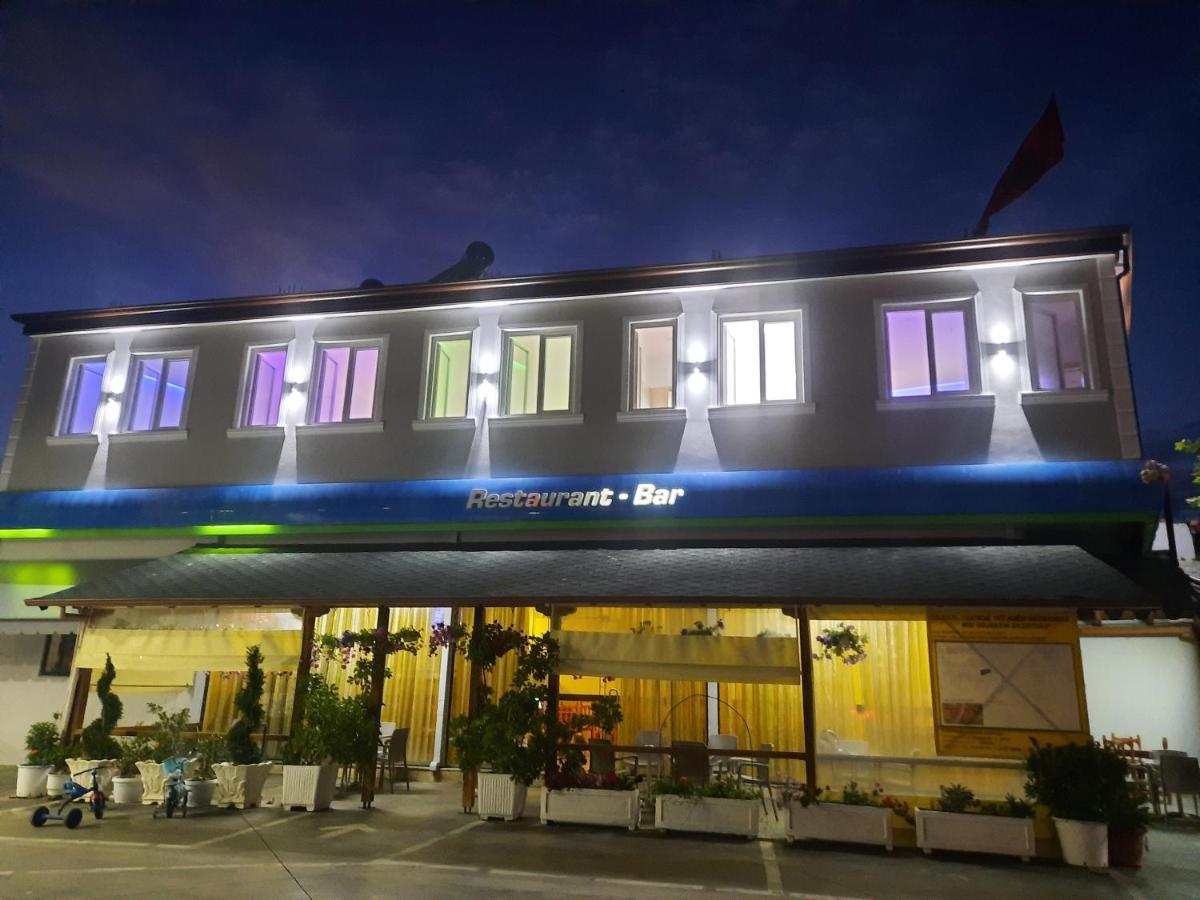 Hotel Megniar Lushnjë 外观 照片